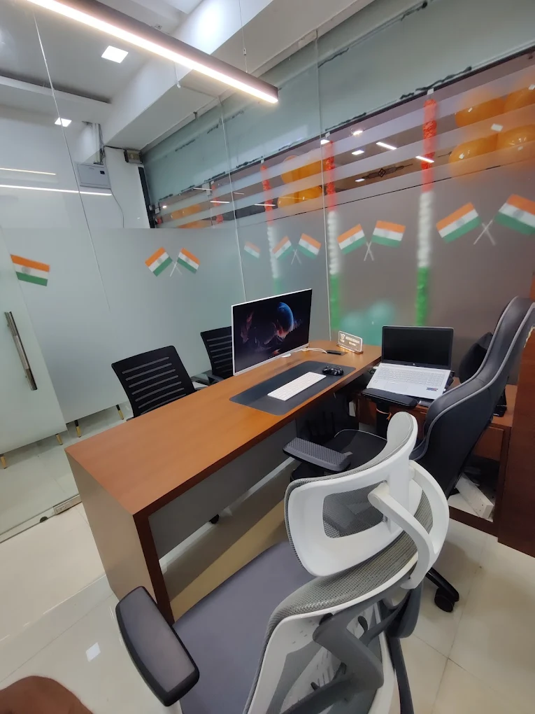 Webitof meeting cabin